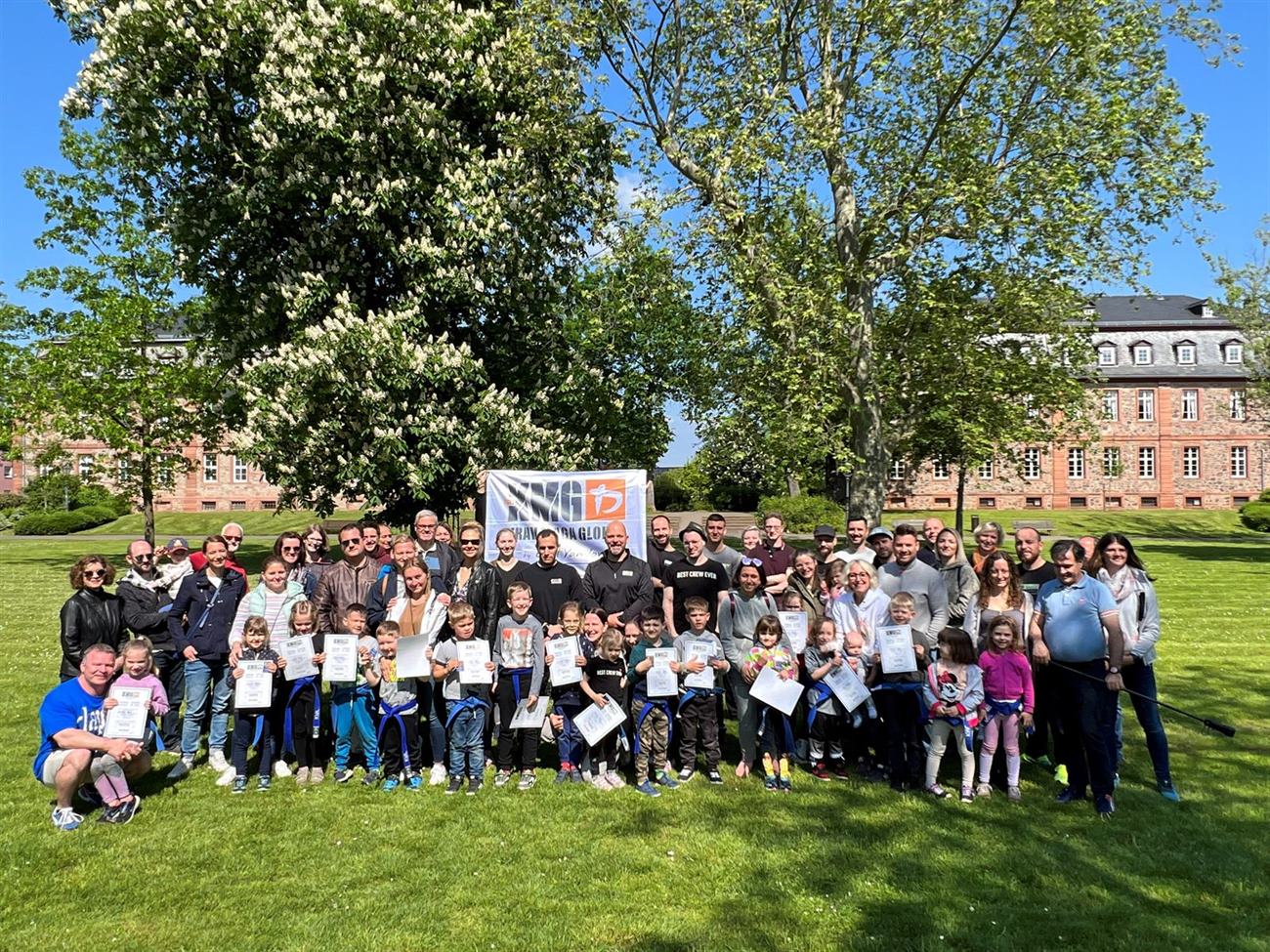 Die KML-Gemeinschaft beim Familien-Event im Schloßpark Langenselbold